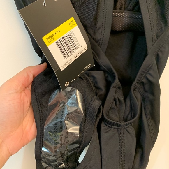 NWT Nike Epic Trainer One-Piece Swim Suit, Medium - Picture 3 of 3